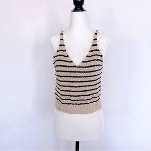 VEVE Seoul Striped Knit Tank Top – Beige & Black V-Neck！99% New Condition!